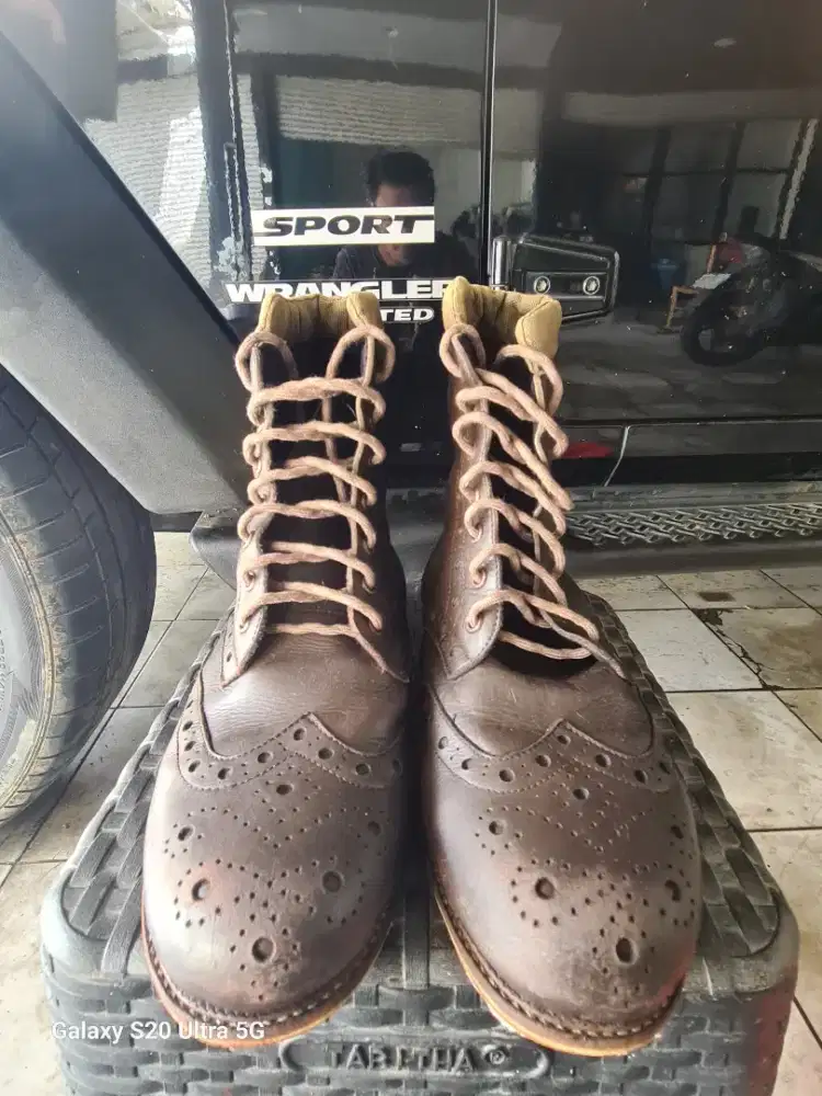 Sepatu Boot Pria Bahan Leather Size 42