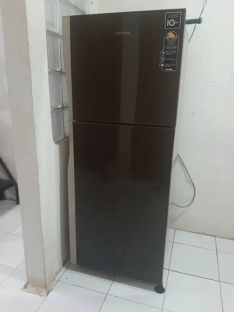 DIJUAL KULKAS & MESIN CUCI