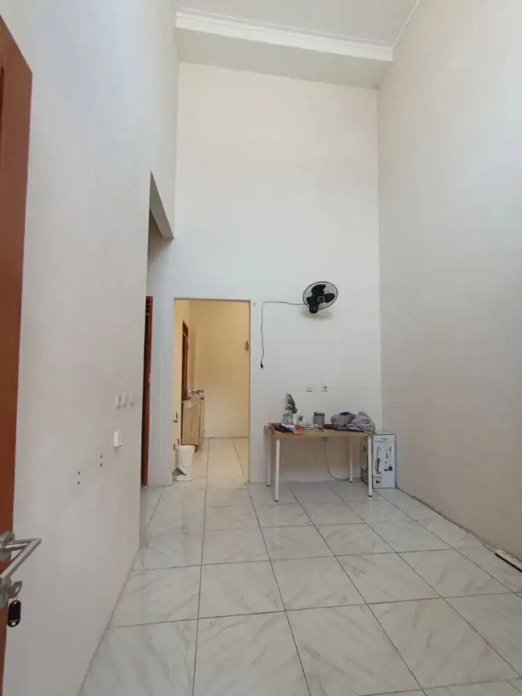 DISEWAKAN CEPAT JARANG ADA RUMAH KOTA BALI SIAP HUNI
DEKAT KBP