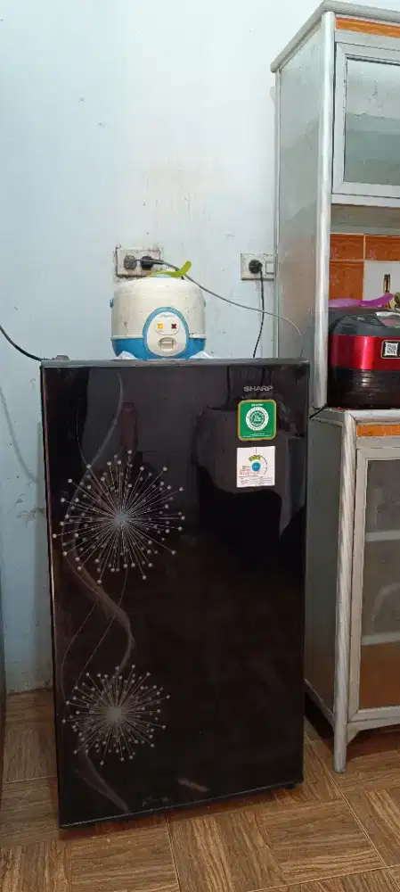 Kulkas 1 pintu Sharp tidak ada kendala