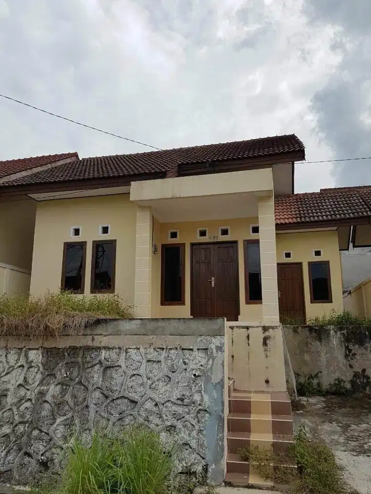 Disewakan rumah di perumahan kelapa gading balikpapan utara