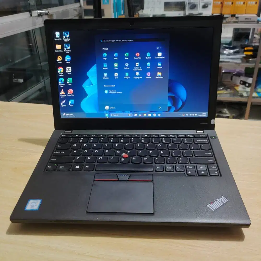 Lenovo Thinkpad X260 Intel Core i5 6th Ram 8Gb SSD 256Gb Mulus Siap Pa