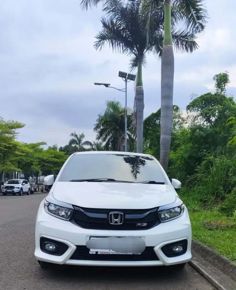 Honda Brio RS AT tahun 2020 Putih