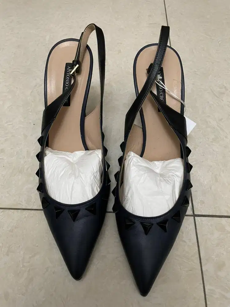 Antonio Croche heels sling back