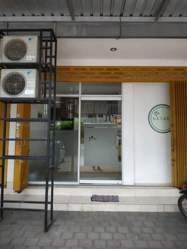 Ober kontrak ruko +plus isinya