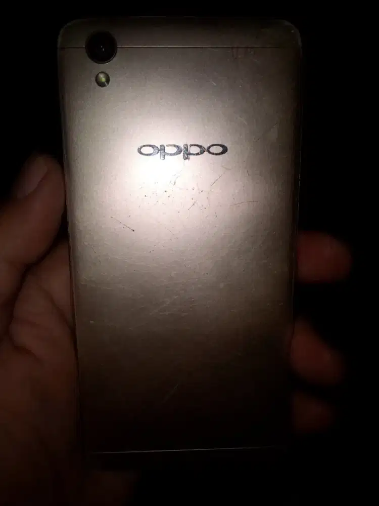 Handphone oppo normal