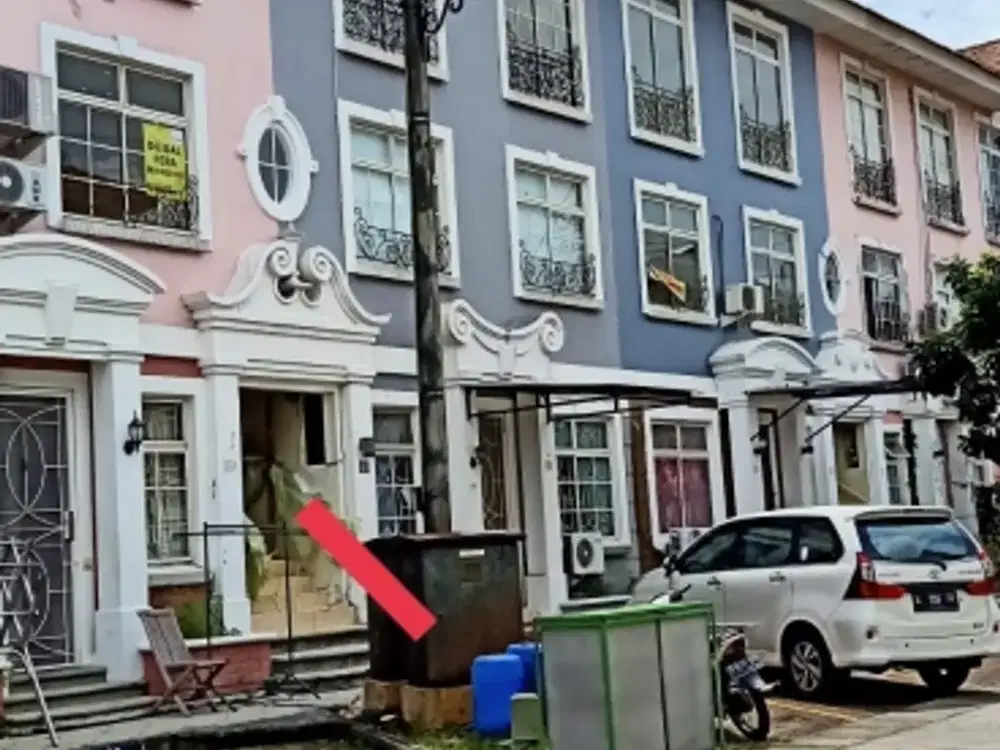 Townhouse lantai 2 dan 3 di lippo karawaci