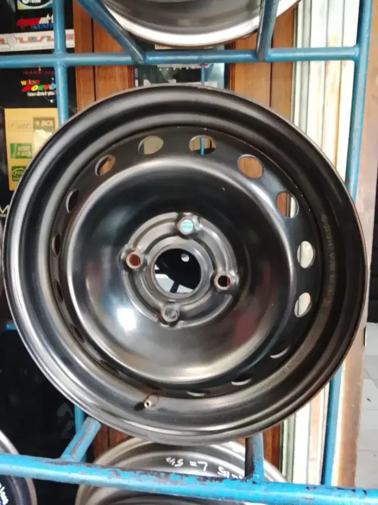Velg kaleng wuling r15 pcd 4x114