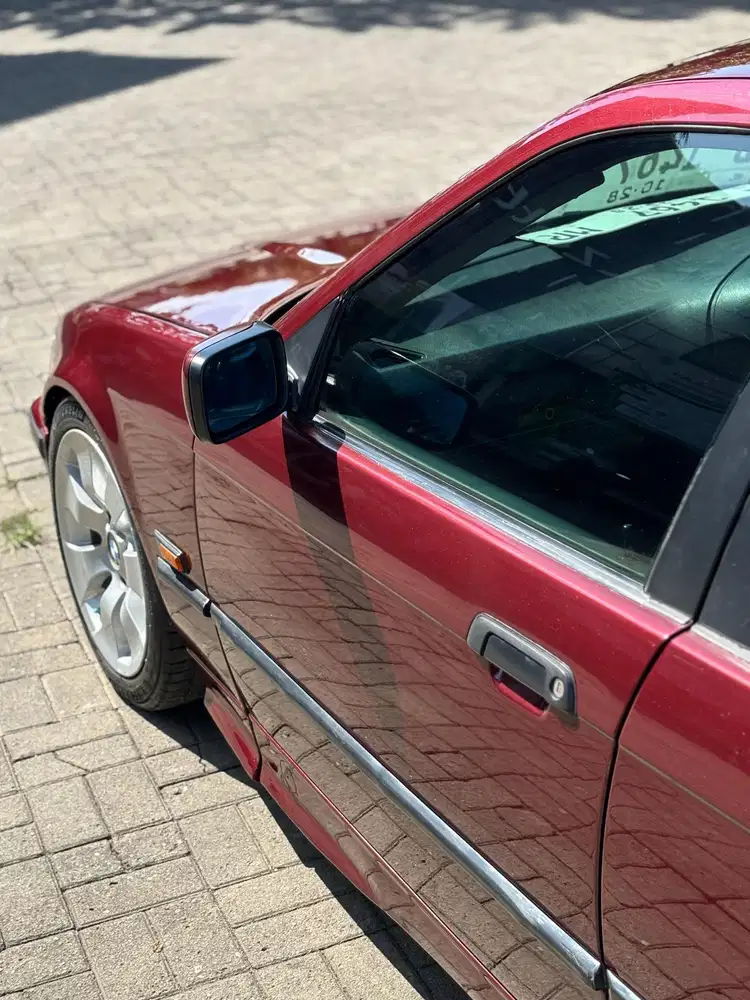 BMW E36 320i 1995 (M52B20)