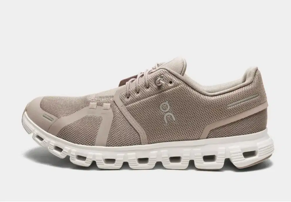 On Cloud 6 Running Shoes