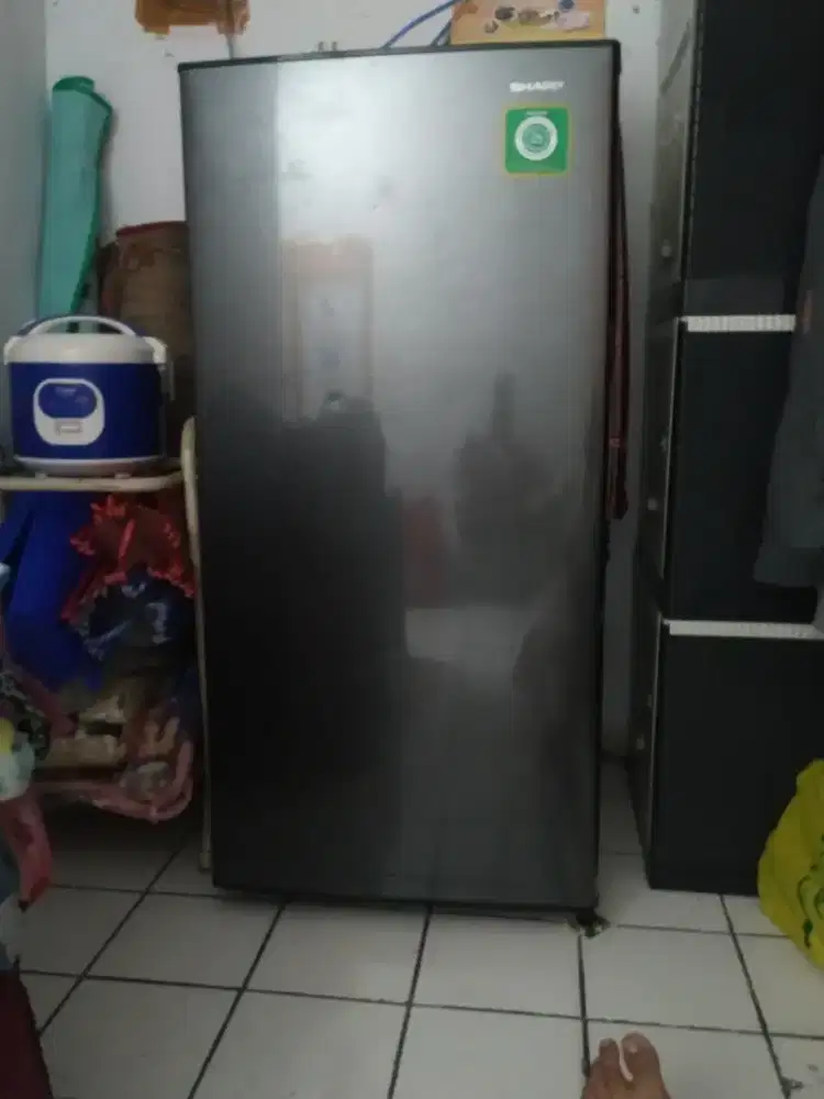 Dijual kulkas 1 pintu