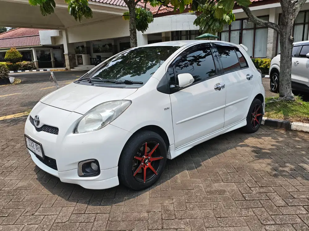 Toyota Yaris 2013 Bensin