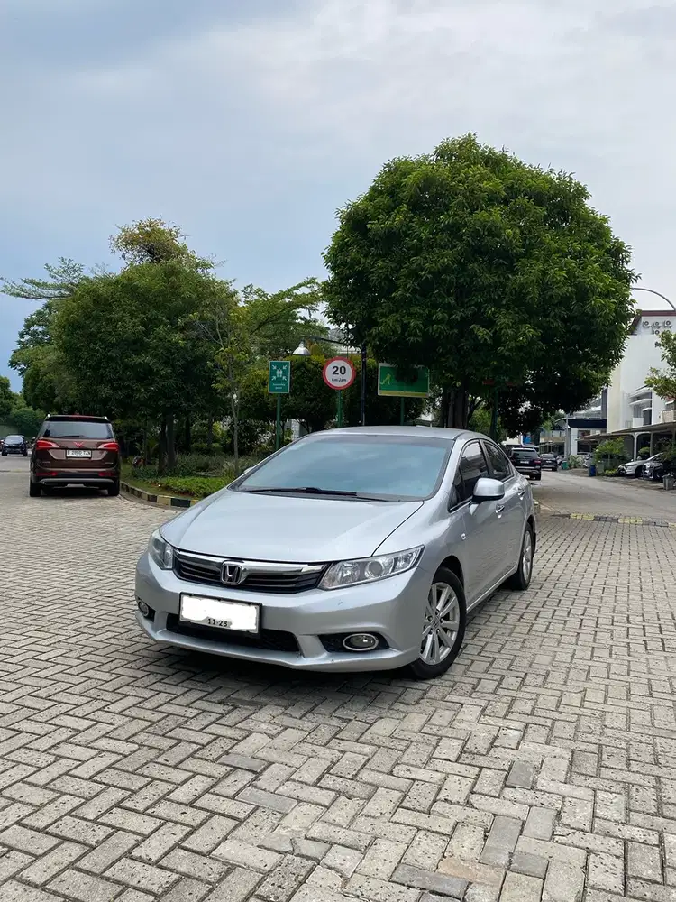 Honda Civic 2013 Bensin