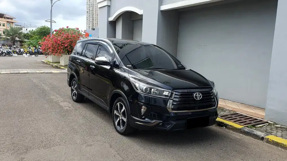 [ GARANSI 5TH ] Toyota Kijang Innova Reborn Venturer 2.4 2TV 2022/2023