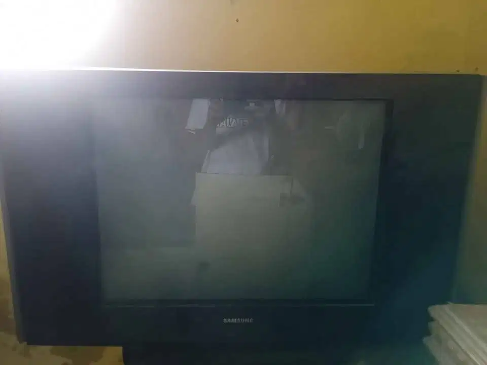 DIJUAL TV SAMSUNG TABUNG 29INCH