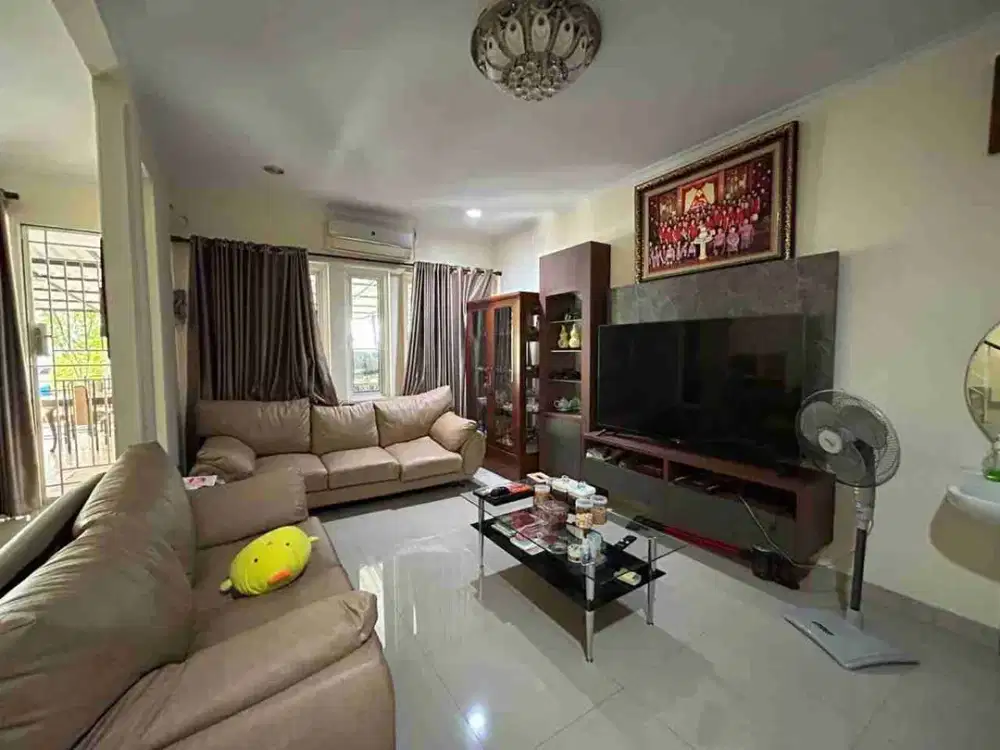 Rumah 2 Lantai Full Renov di Cluster Oleaster Gading Serpong