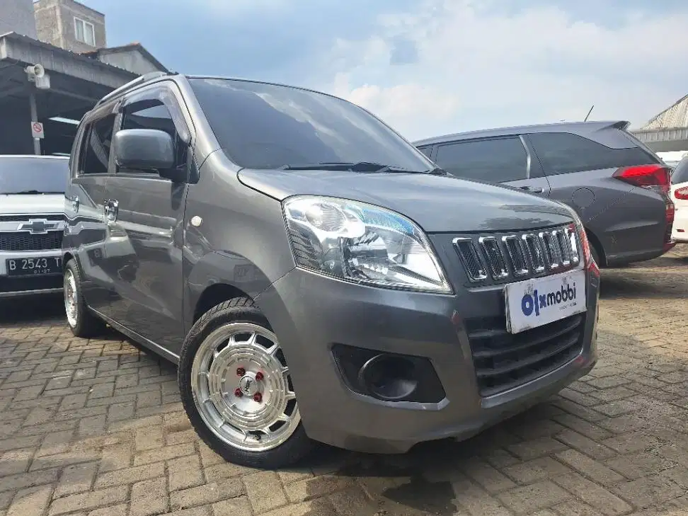 LOW DP Suzuki Karimun Wagon R 1.0 GL Bensin-MT 2014 EVD