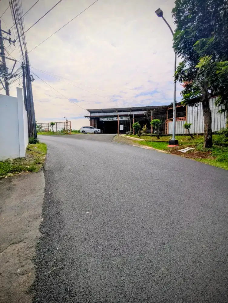 Tanah Lokasi Strategis