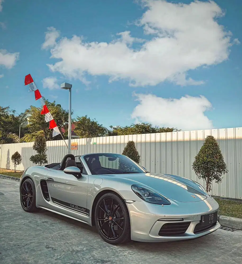 CASH Porsche Boxster 718 FACELIFT ATPM 2017 Low KM Like New