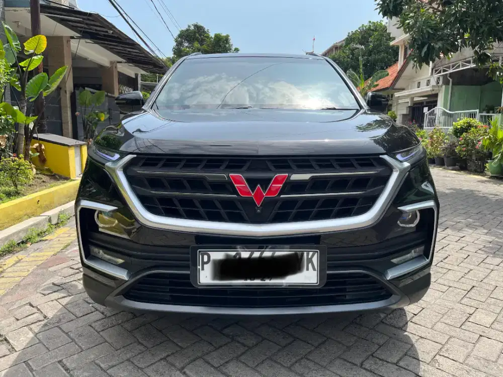 Wuling Almaz 1.5 Lux Ex 5 seater hitam 2020 Sunroof