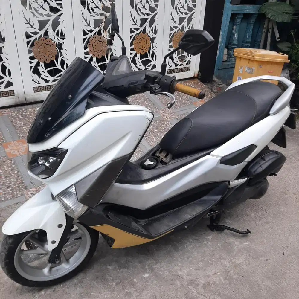 Yamaha Nmax 2018 ss lengkap mesin bagus plat Bekasi kabupaten