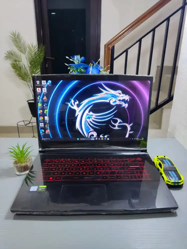 MSI GF63 EVOLVE Thin E16R3IMS [RAM 16GB SSD 256GB GTX VRAM 4GB]