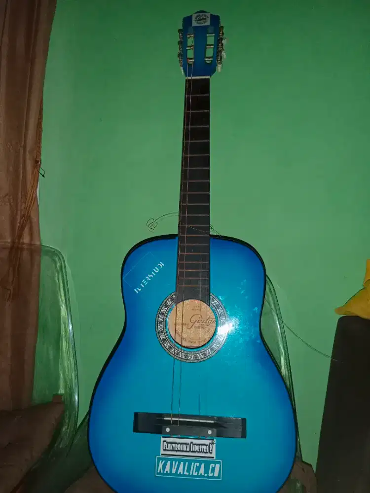 Gitar akustik kapok MG812