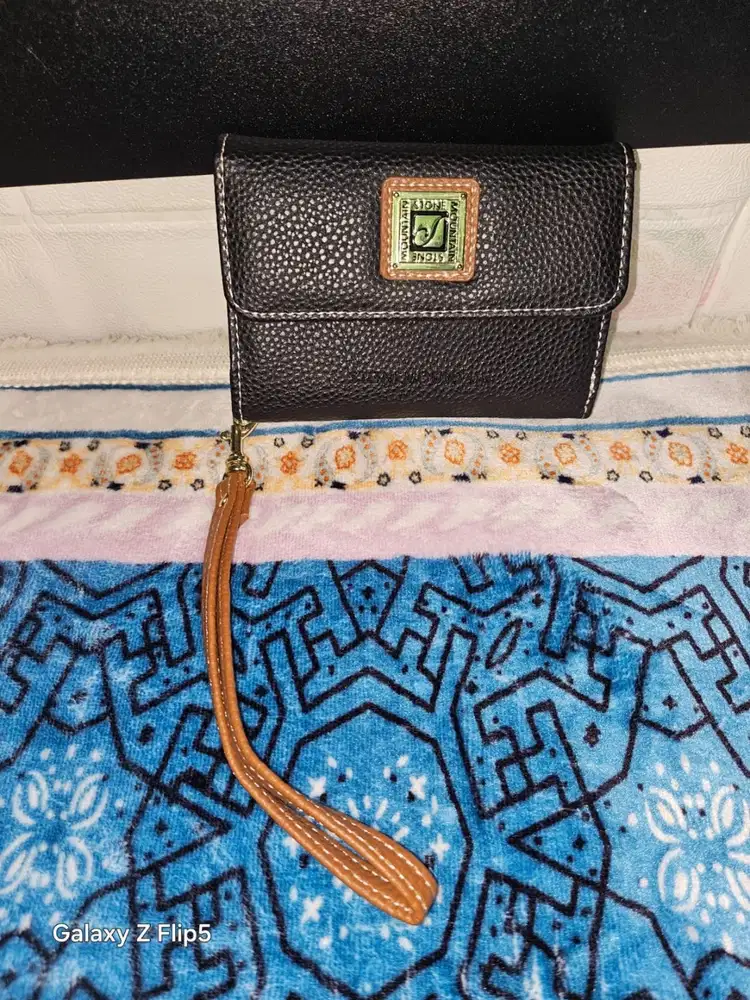 Dompet Lipat STONE MOUNTAIN