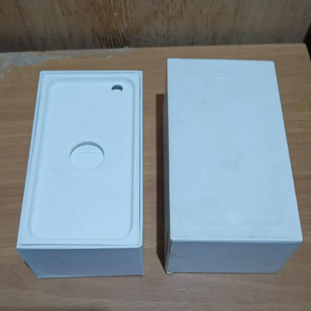 Dus Box iPhone 6, 16GB MG5W2LL/A Space Gray