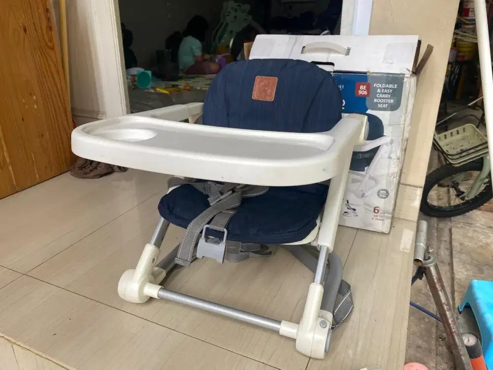 Kursi Makan Merk Gobbler dari Babyelle Masih Mulus