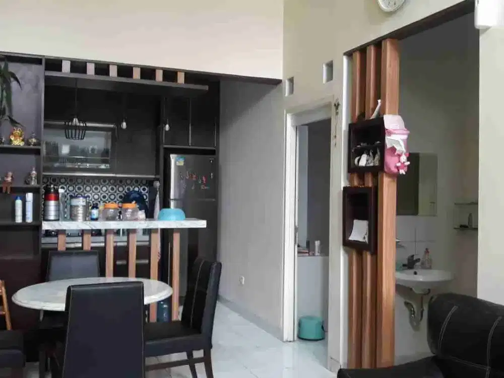 Dijual Rumah di Serpong Graha Raya Cluster Flamboyan Loka uk 6x12 Full Furnished