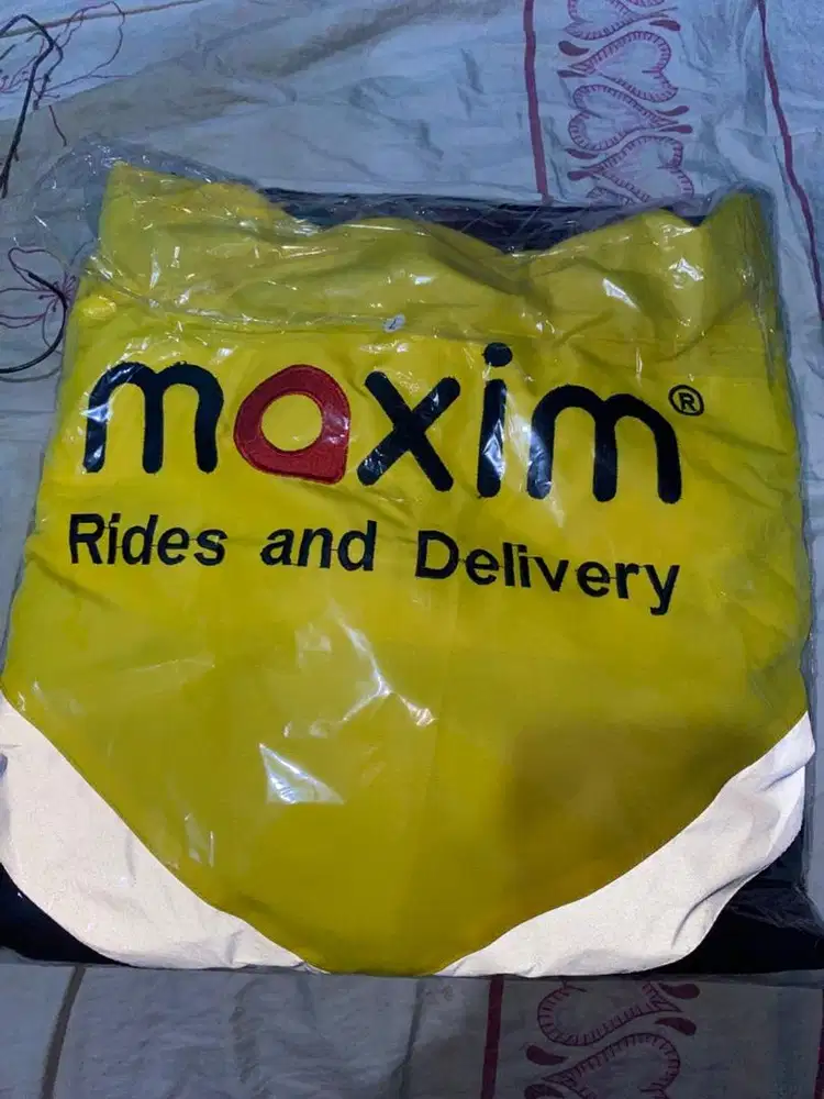 DIJUAL JAKET DN HELM MAXIM