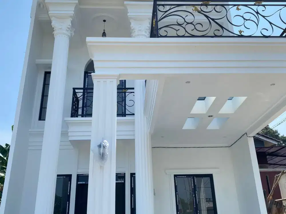 TERMEWAH CUMA 1.32 M-AN GAYA CLASSIC STRATEGIS DI KRANGGAN CIBUBUR