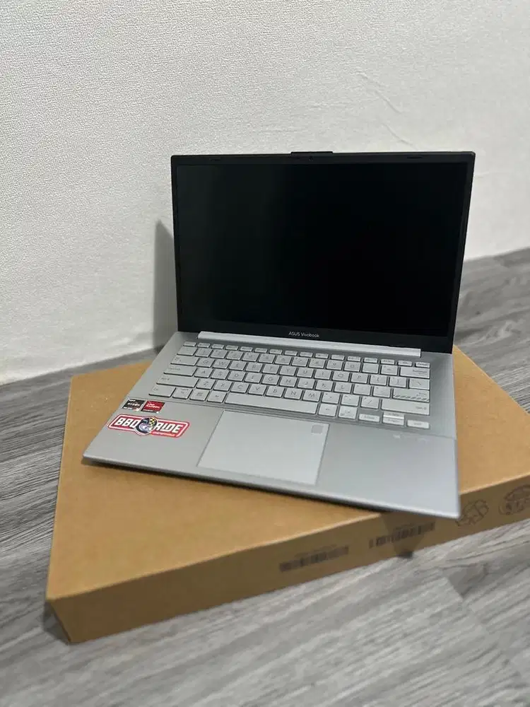 ASUS VIVOBOOK GO14