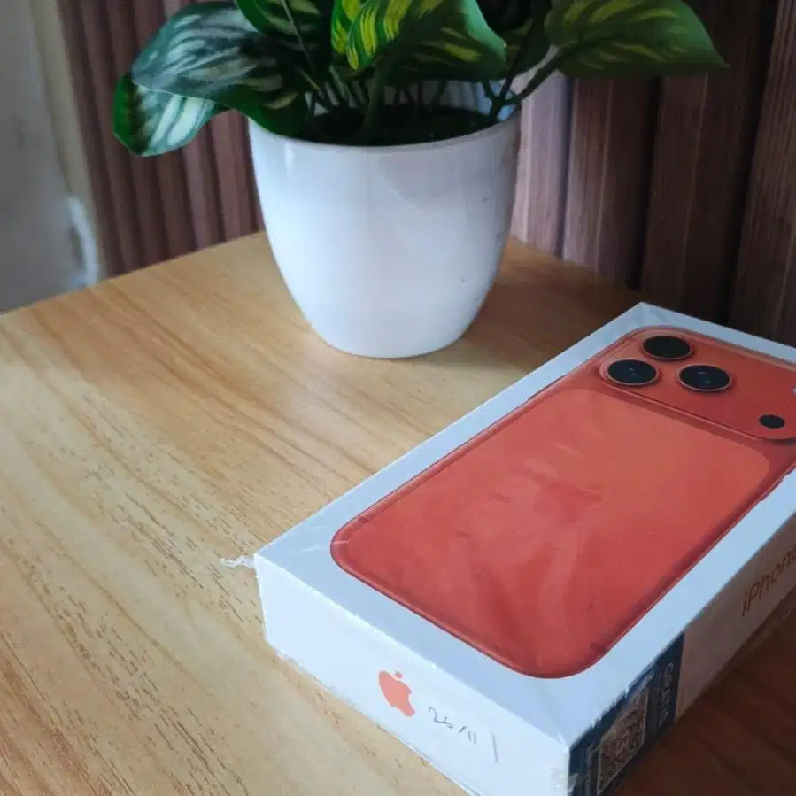 iphone 17 pro 100% seperti baru nett