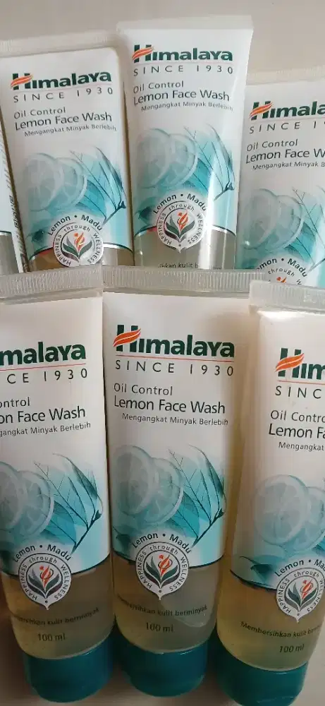 Himalaya facial foam