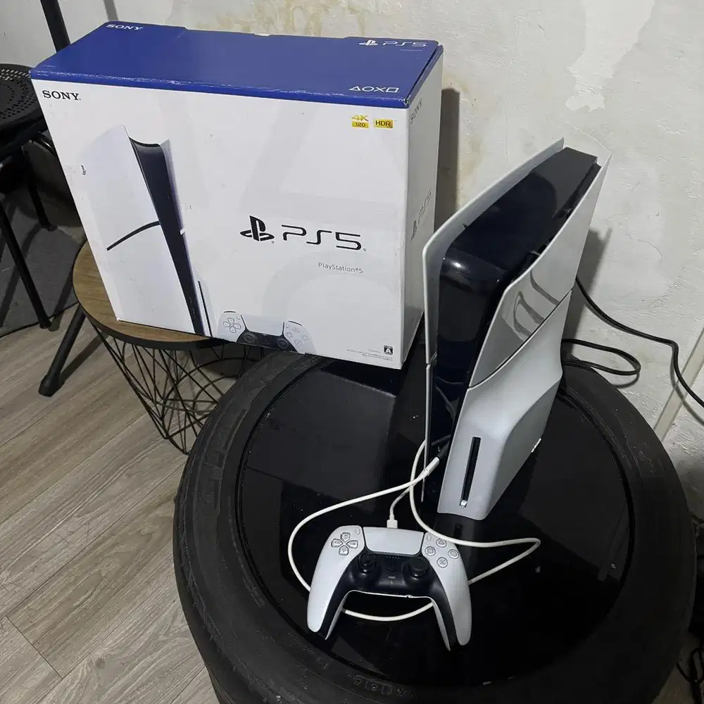 Ps5 slim disk + game digital banyak stick 1