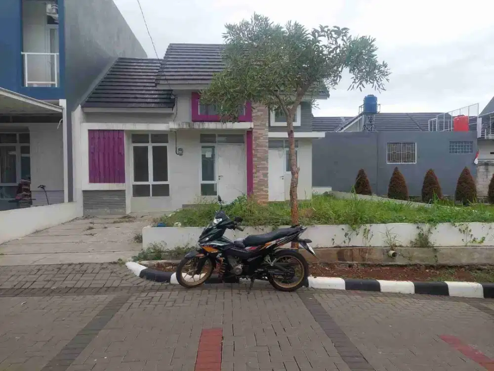 Jual Rumah hook di cluster Bukit Cimanggu City Bogor