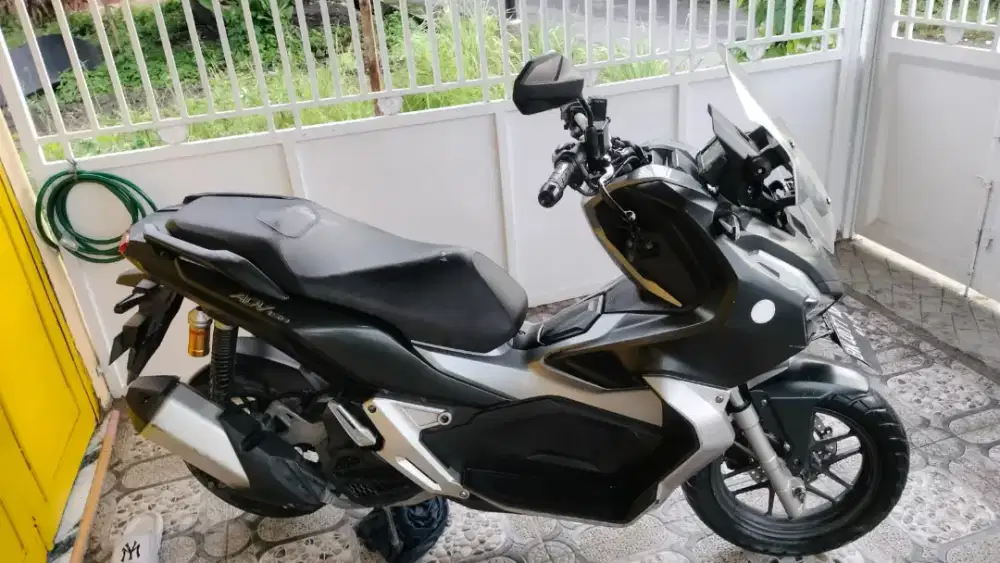 Sepeda motor Adv150 2021