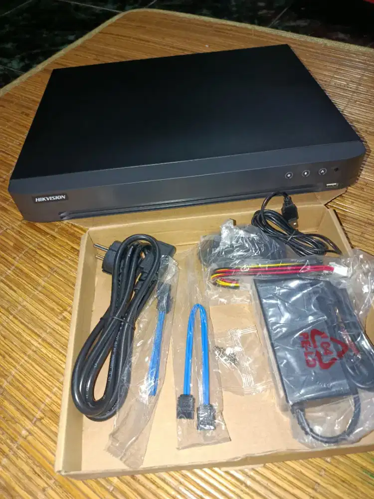 Dvr CCTV HIKVISION 16CHANEL