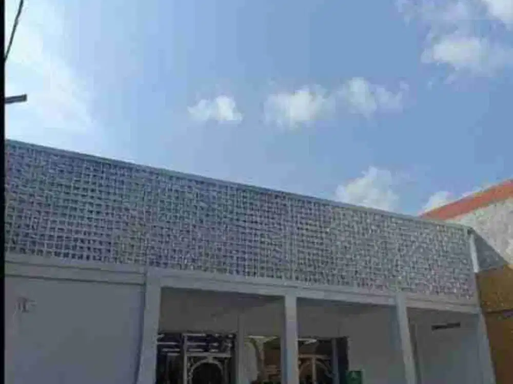 Dijual Bangunan Komersial di Jalan Panglima Sudirman Gresik