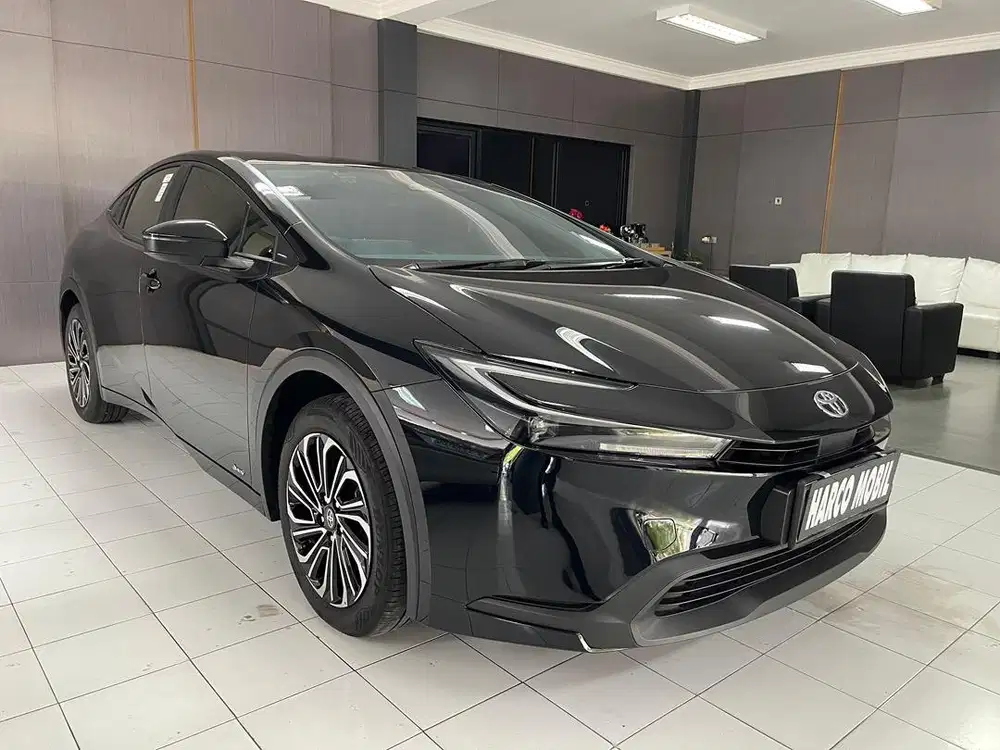 Toyota PRIUS Hybird HEV 2024