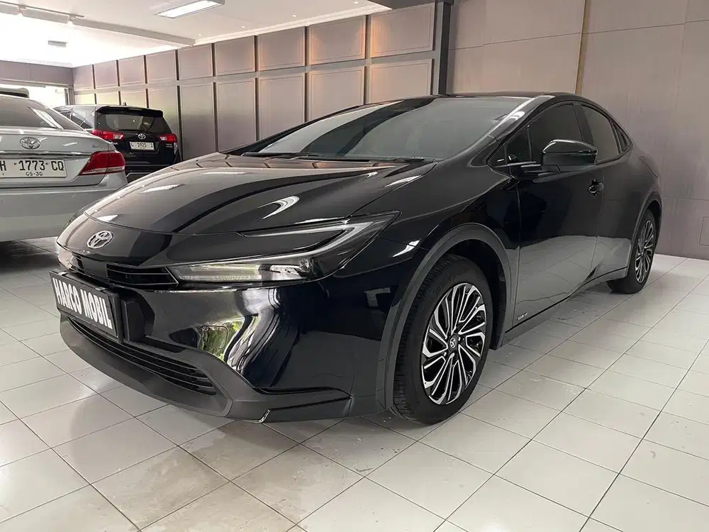 Toyota PRIUS Hybird HEV 2024