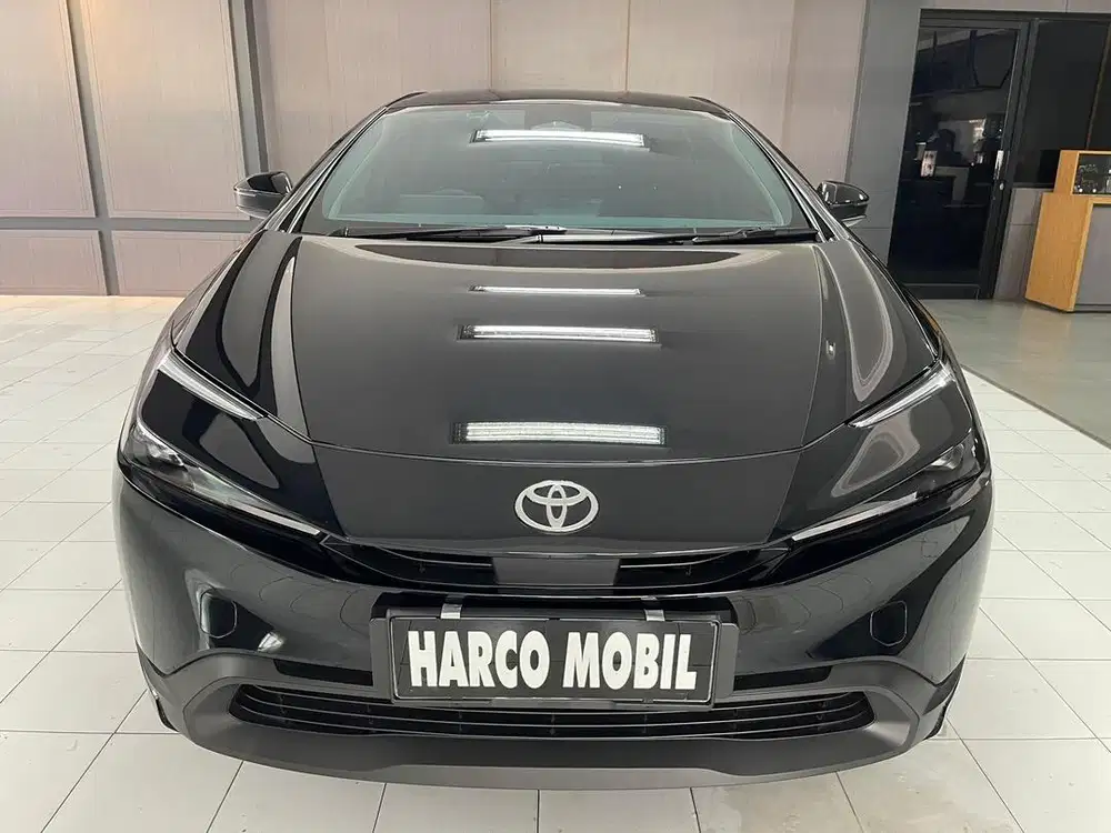Toyota PRIUS Hybird HEV 2024