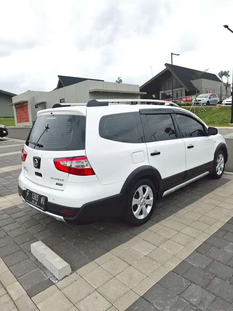 Nissan Grand livina 2016 Bensin