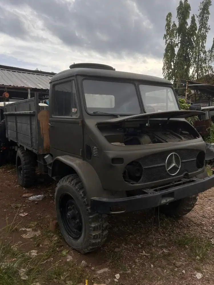 Mercedes benz unimog 1960