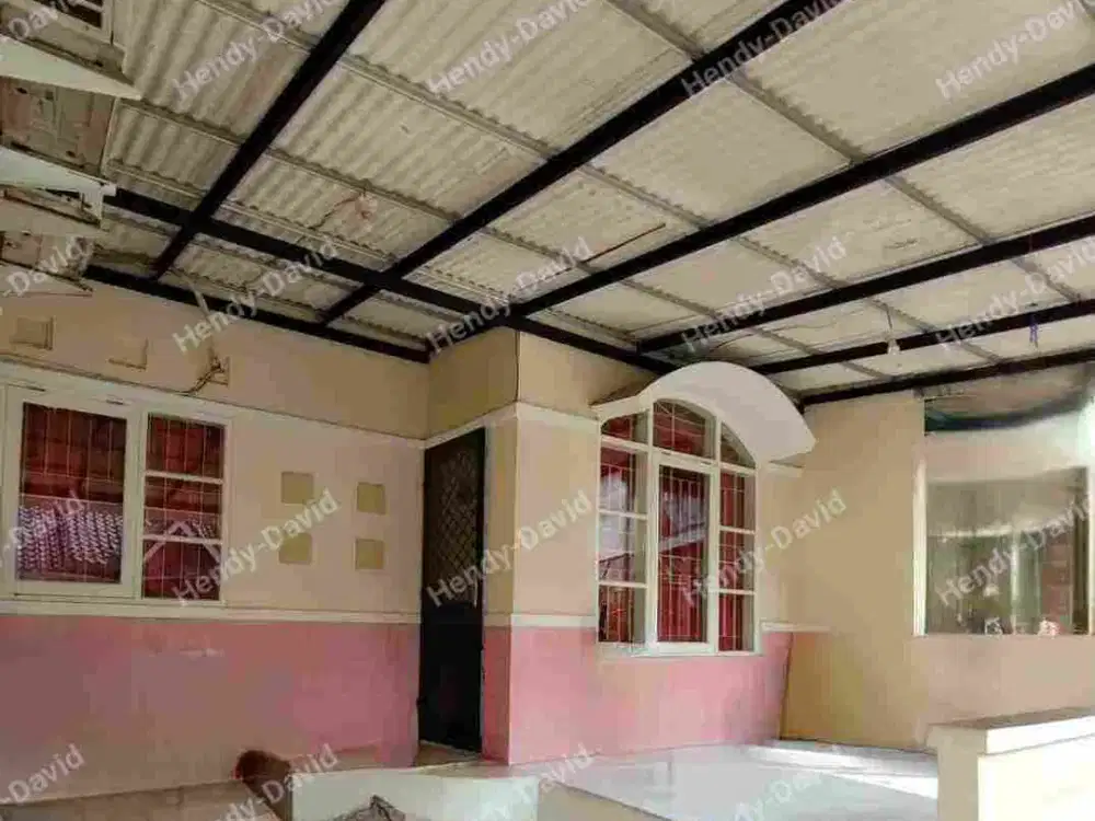 Dijual murah rumah rapih siap huni di Regency Melati Mas-Serpong(SHM)