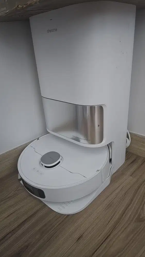Dreame robot vacuum L10s Ultra
