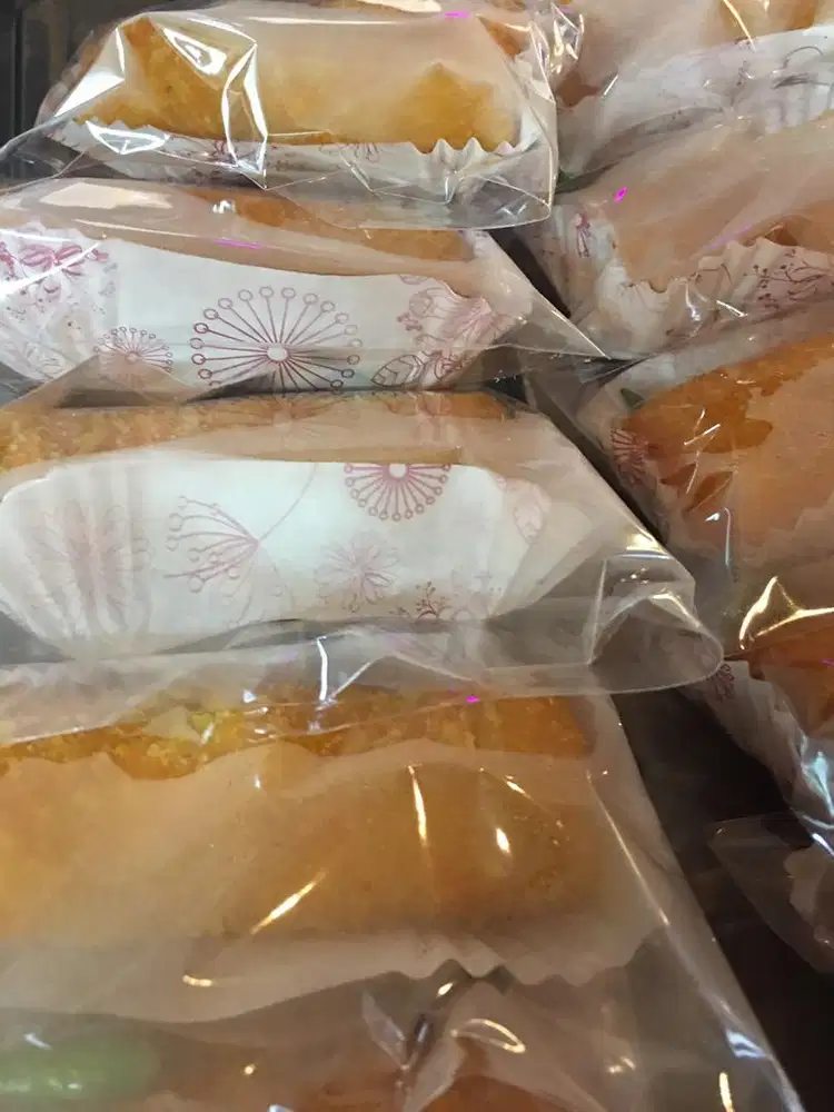 DIBUTUHKAN PEGAWAI WANITA UTK DI KANTIN