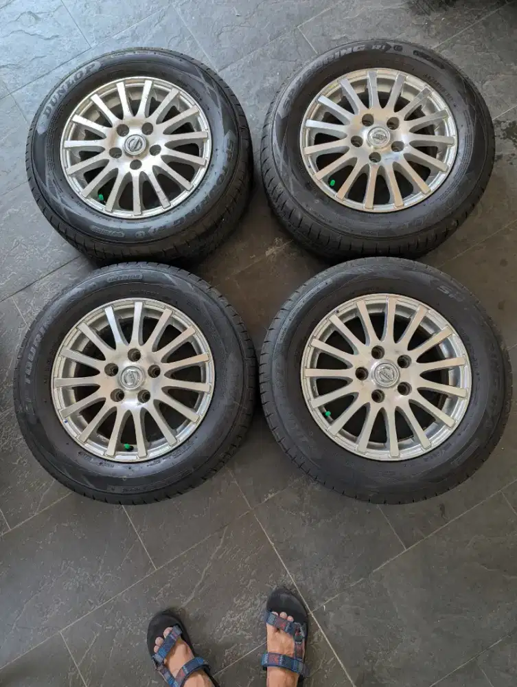 Velg Nissan Serena c24 HWS Autech R15 Ban Dunlop SP Touring 2025